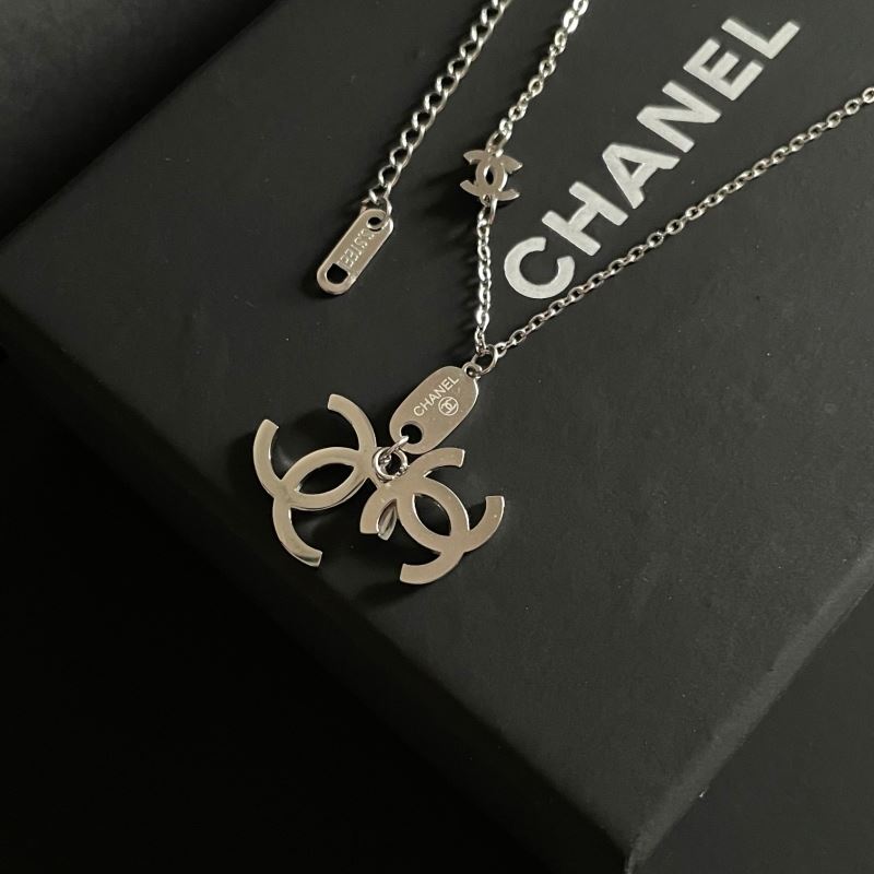 Chanel Necklaces